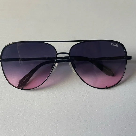 Quay Australia | Accessories | Quay High Key Sunglasses  display picture 3